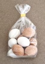 Milch-Haselnuss-Creme-Eier