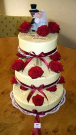 3-stckige Hochzeitstorte